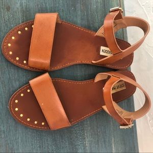 Steve Madden Studded Sandle